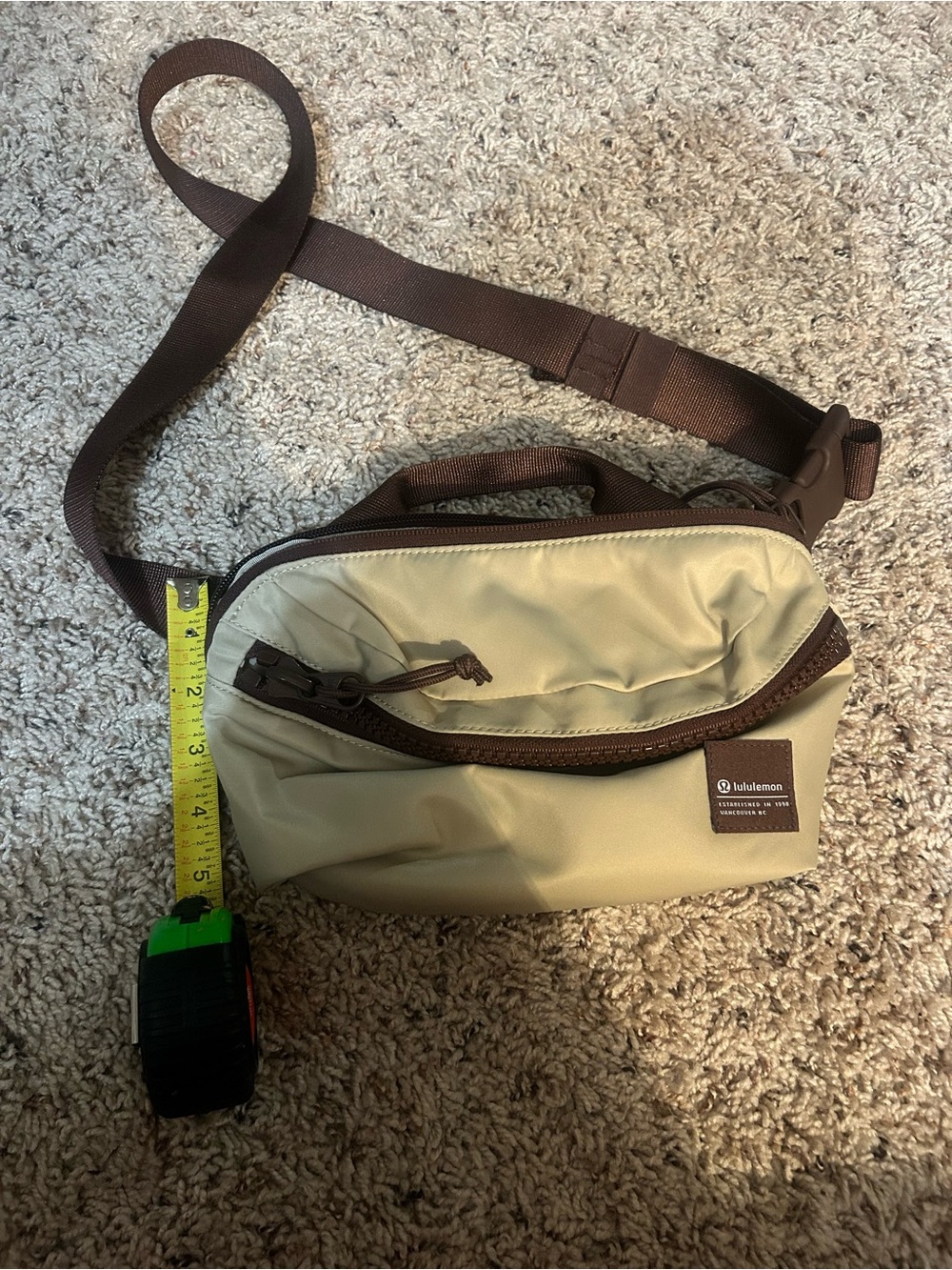lululemon athletica Beige Crossbody Belt Bag with Brown Trim